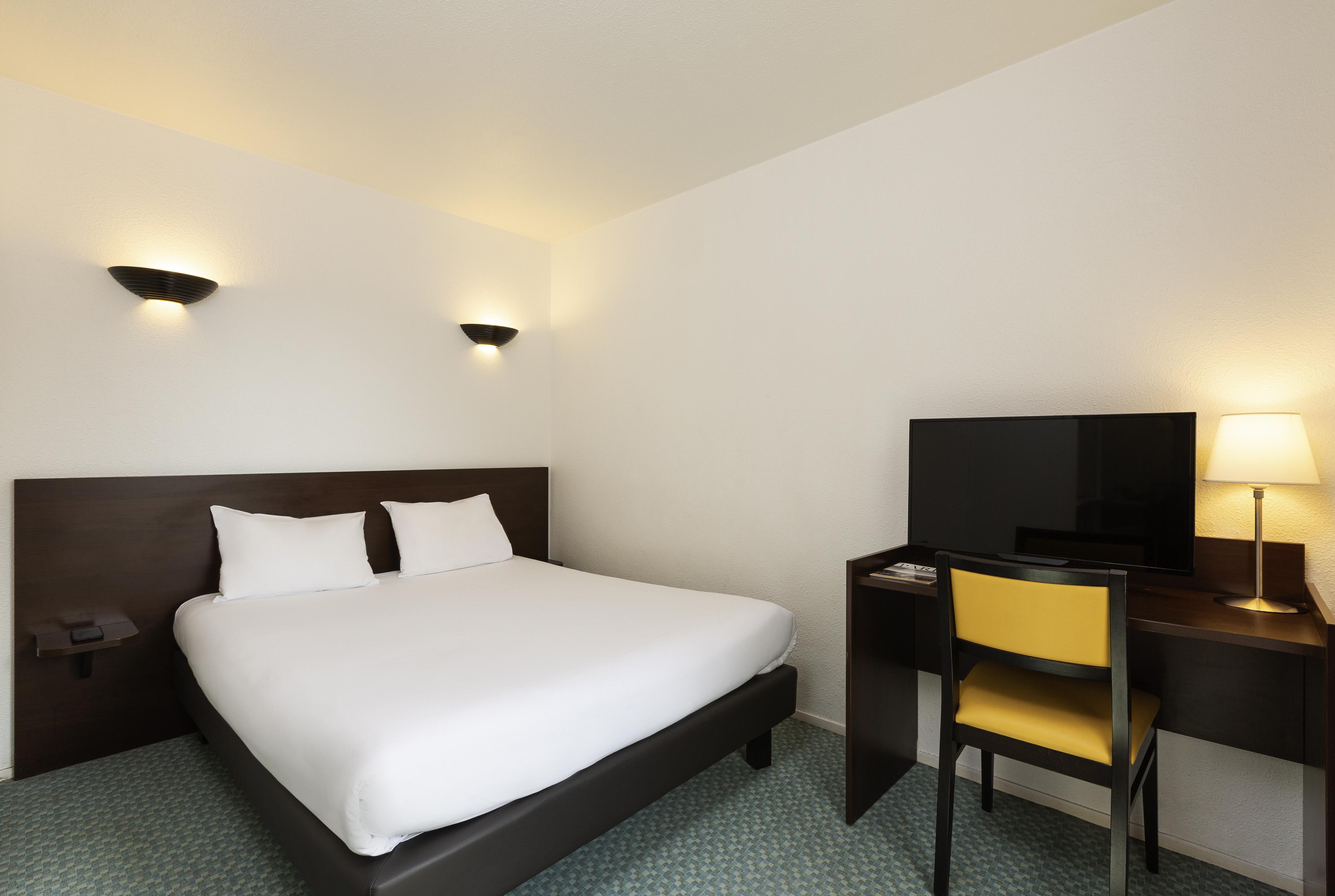 Aparthotel Adagio Access La Defense - Leonard De Vinci Courbevoie Eksteriør billede